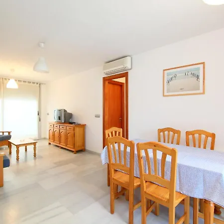 Elegance-4 Apartament *